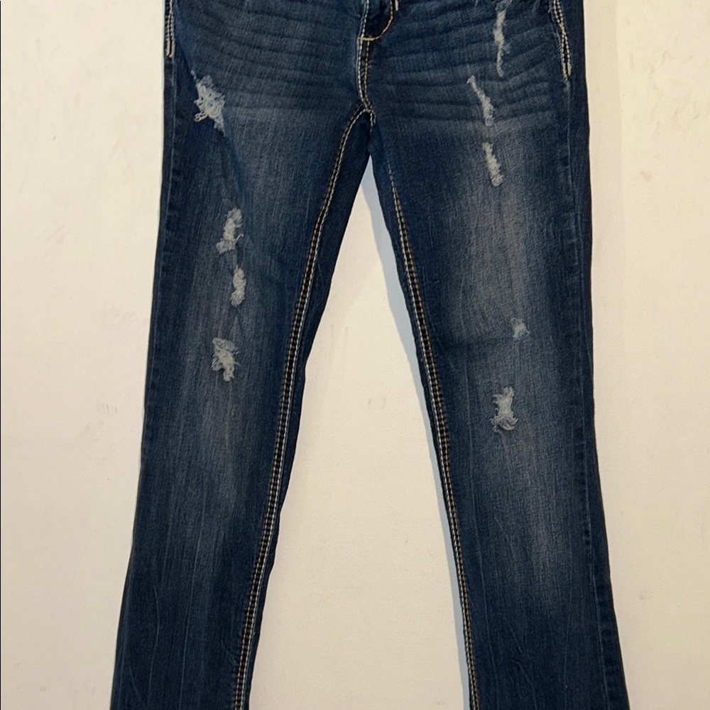 Amethyst Jeans Women's Straight Leg in Distressed Blue